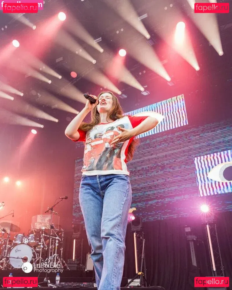 Sigrid Onlyfans Photo Gallery 