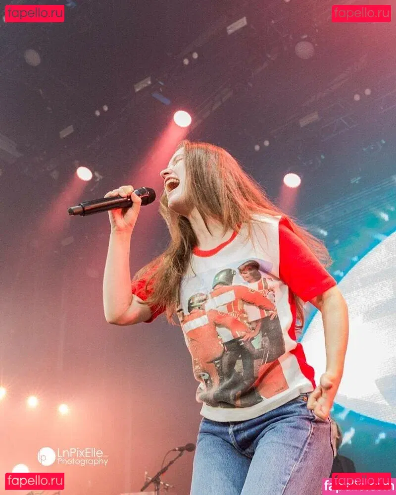 Sigrid Onlyfans Photo Gallery 