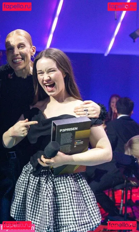 Sigrid Onlyfans Photo Gallery 