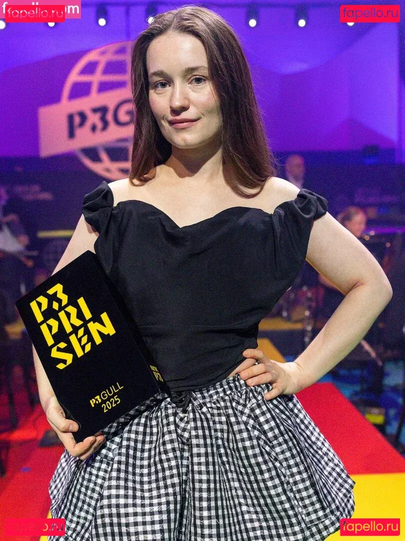 Sigrid Onlyfans Photo Gallery 