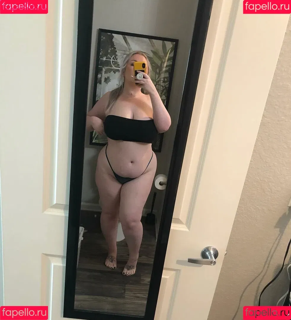 Bailey Bee Onlyfans Photo Gallery 