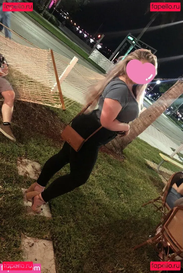 Bailey Bee Onlyfans Photo Gallery 