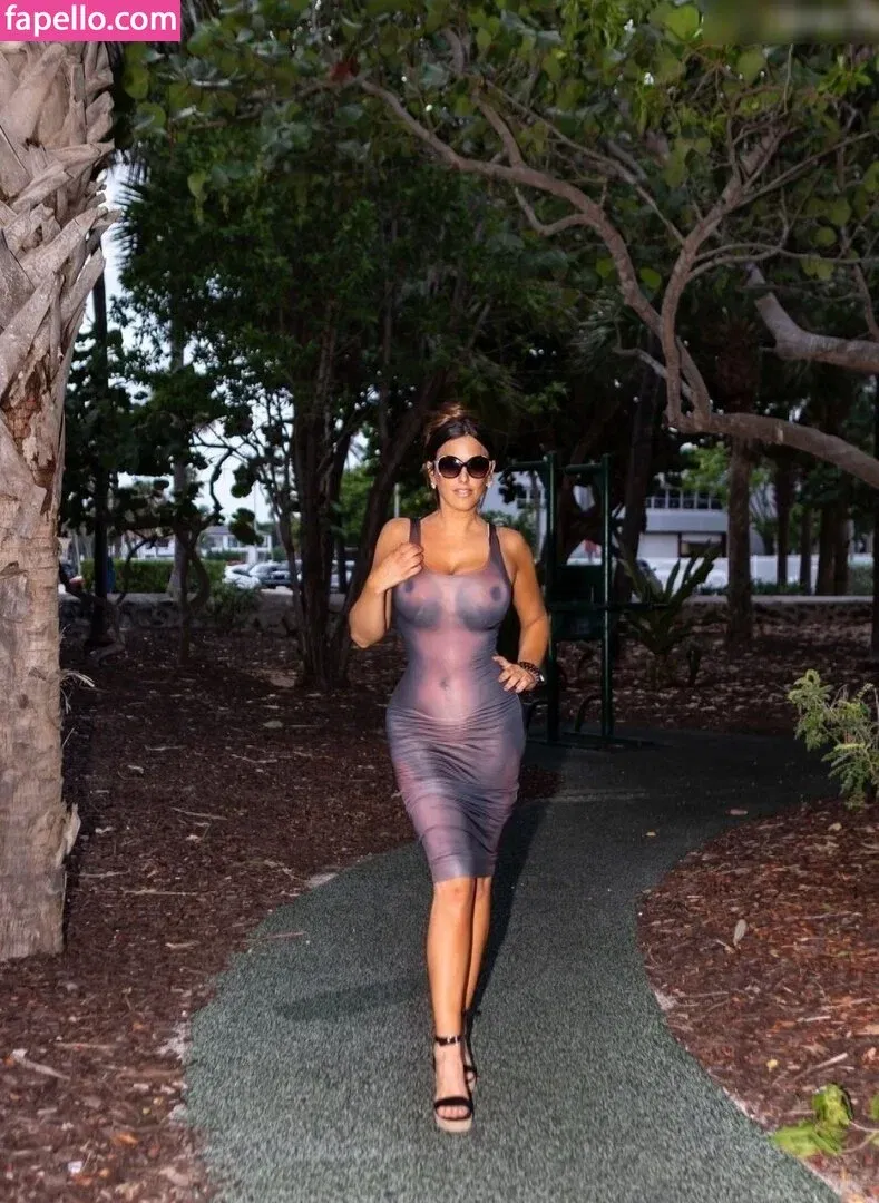 Claudia Romani Onlyfans Photo Gallery 