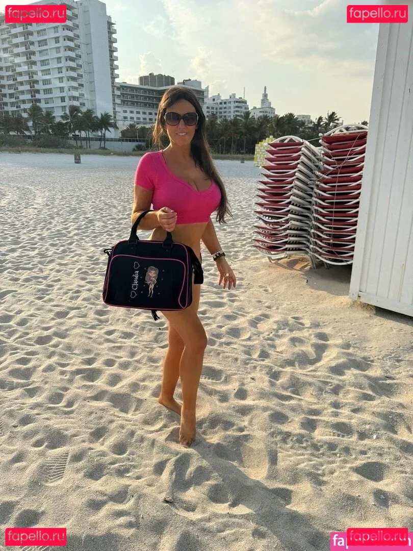 Claudia Romani Onlyfans Photo Gallery 