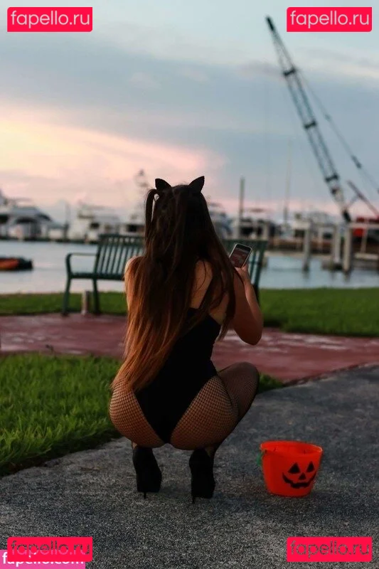 Claudia Romani Onlyfans Photo Gallery 