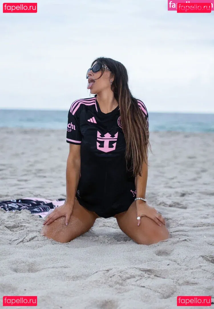 Claudia Romani Onlyfans Photo Gallery 