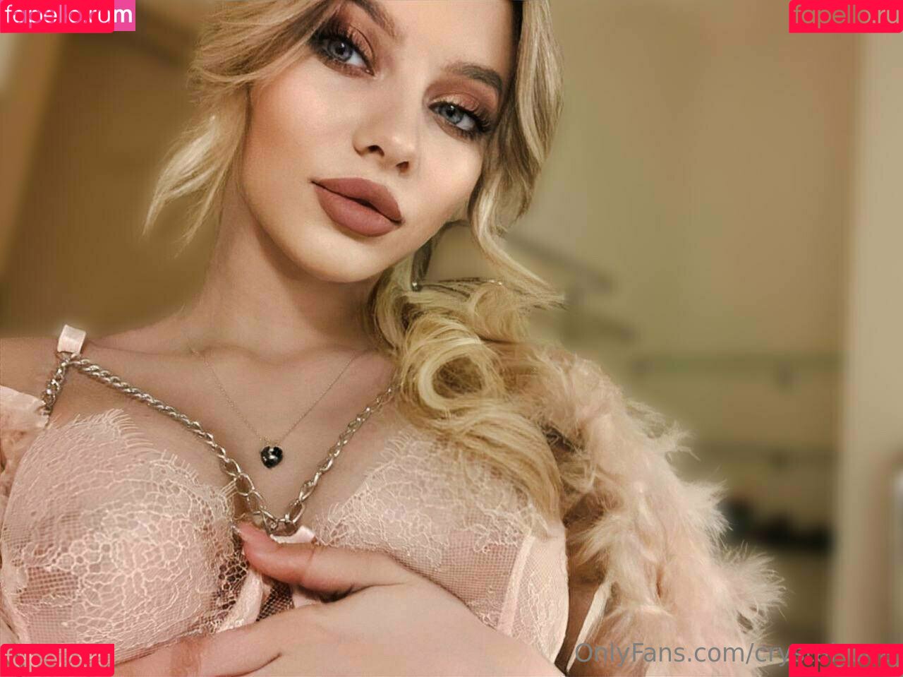 crystal_one Onlyfans Photo Gallery 