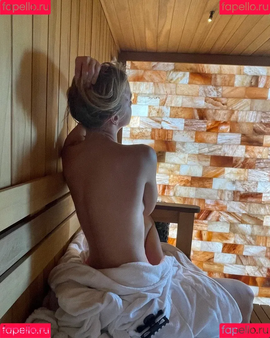 Emma Brooks Onlyfans Photo Gallery 