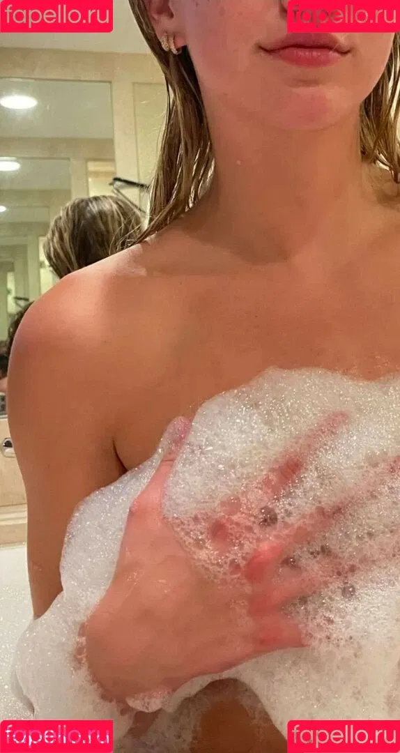 Emma Brooks Onlyfans Photo Gallery 