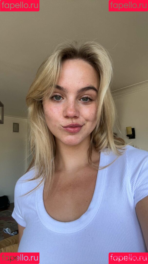 Emma Brooks Onlyfans Photo Gallery 