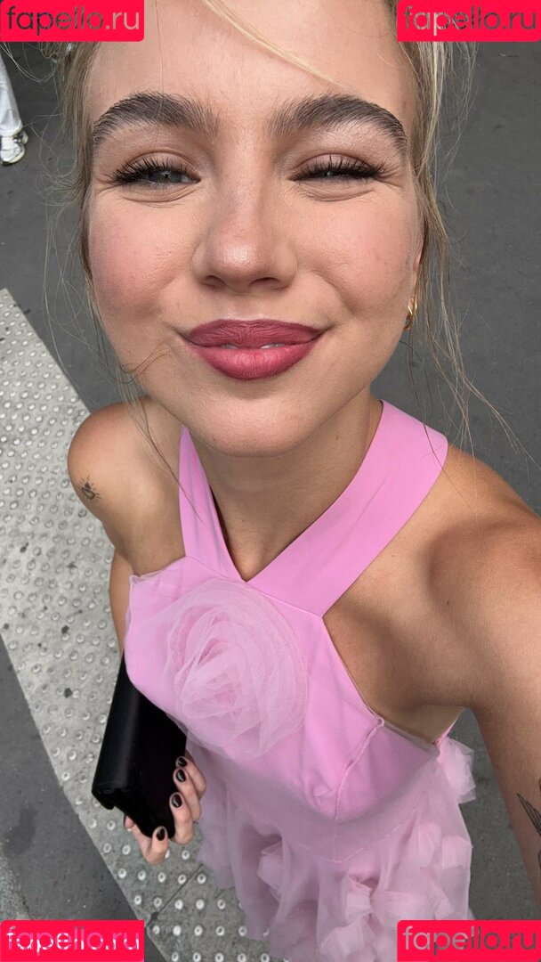 Emma Brooks Onlyfans Photo Gallery 