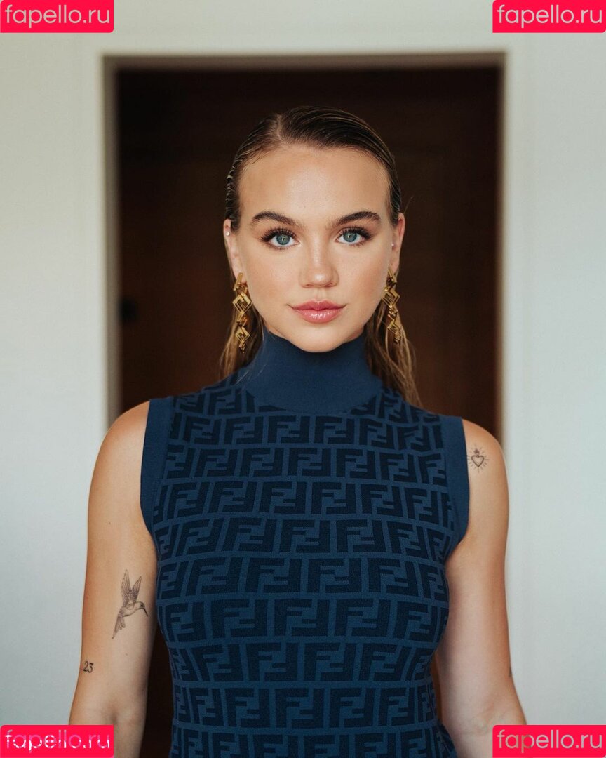 Emma Brooks Onlyfans Photo Gallery 