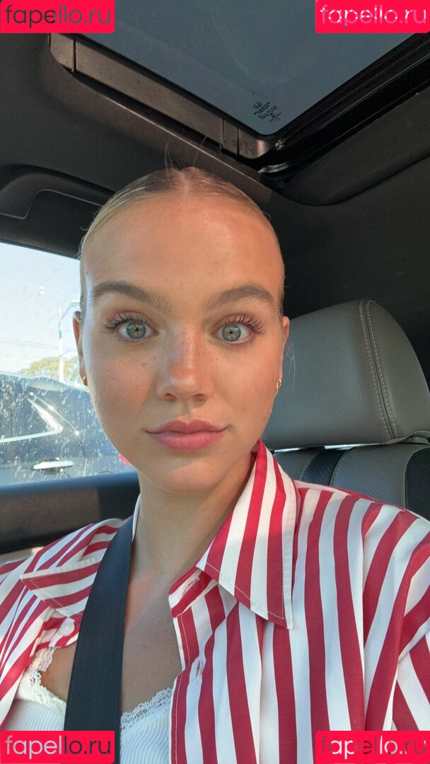 Emma Brooks Onlyfans Photo Gallery 