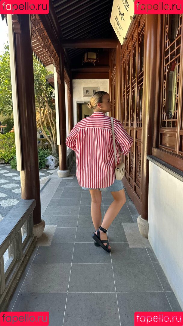 Emma Brooks Onlyfans Photo Gallery 