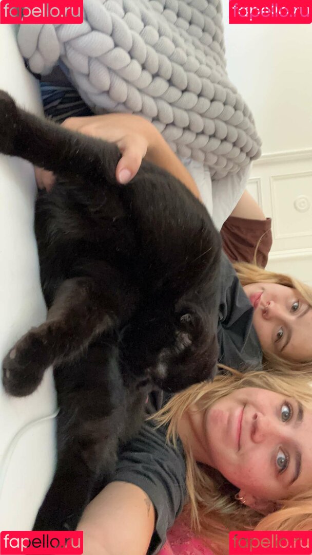 Emma Brooks Onlyfans Photo Gallery 