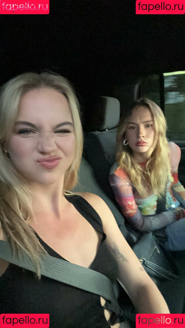 Emma Brooks Onlyfans Photo Gallery 