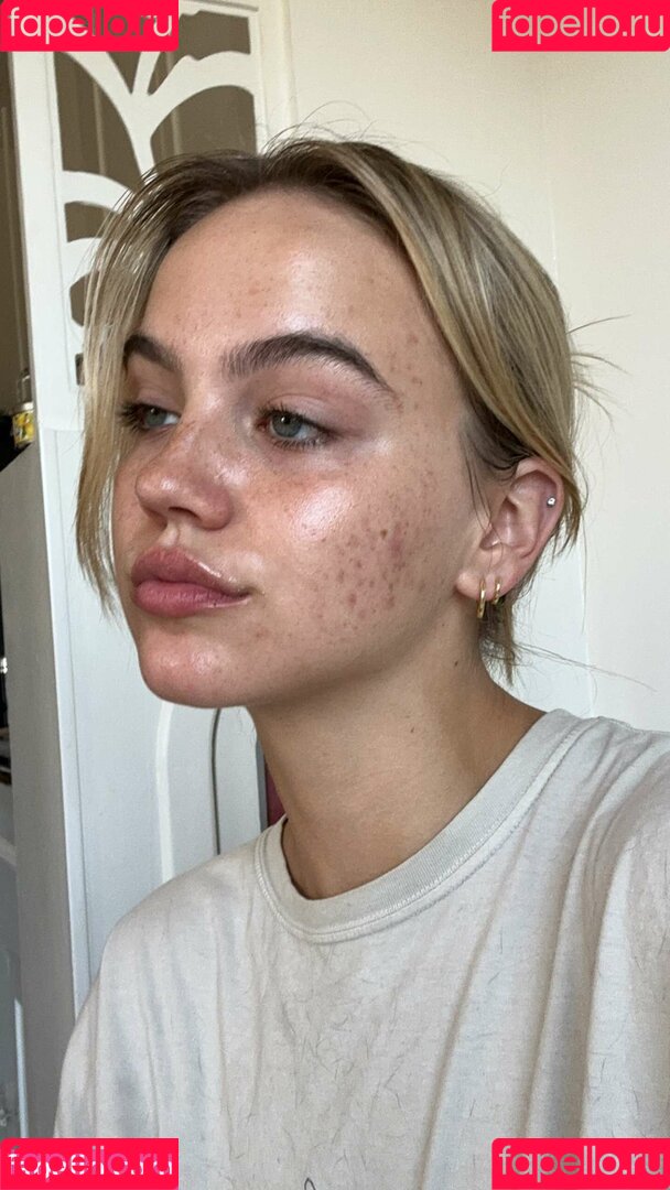 Emma Brooks Onlyfans Photo Gallery 