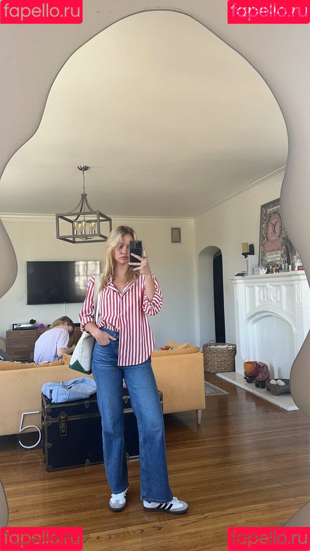 Emma Brooks Onlyfans Photo Gallery 