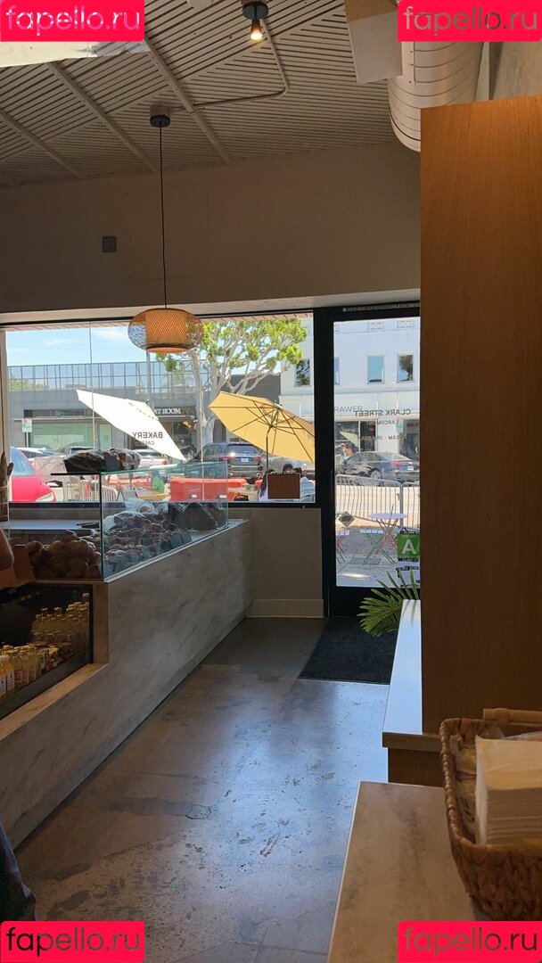 Emma Brooks Onlyfans Photo Gallery 