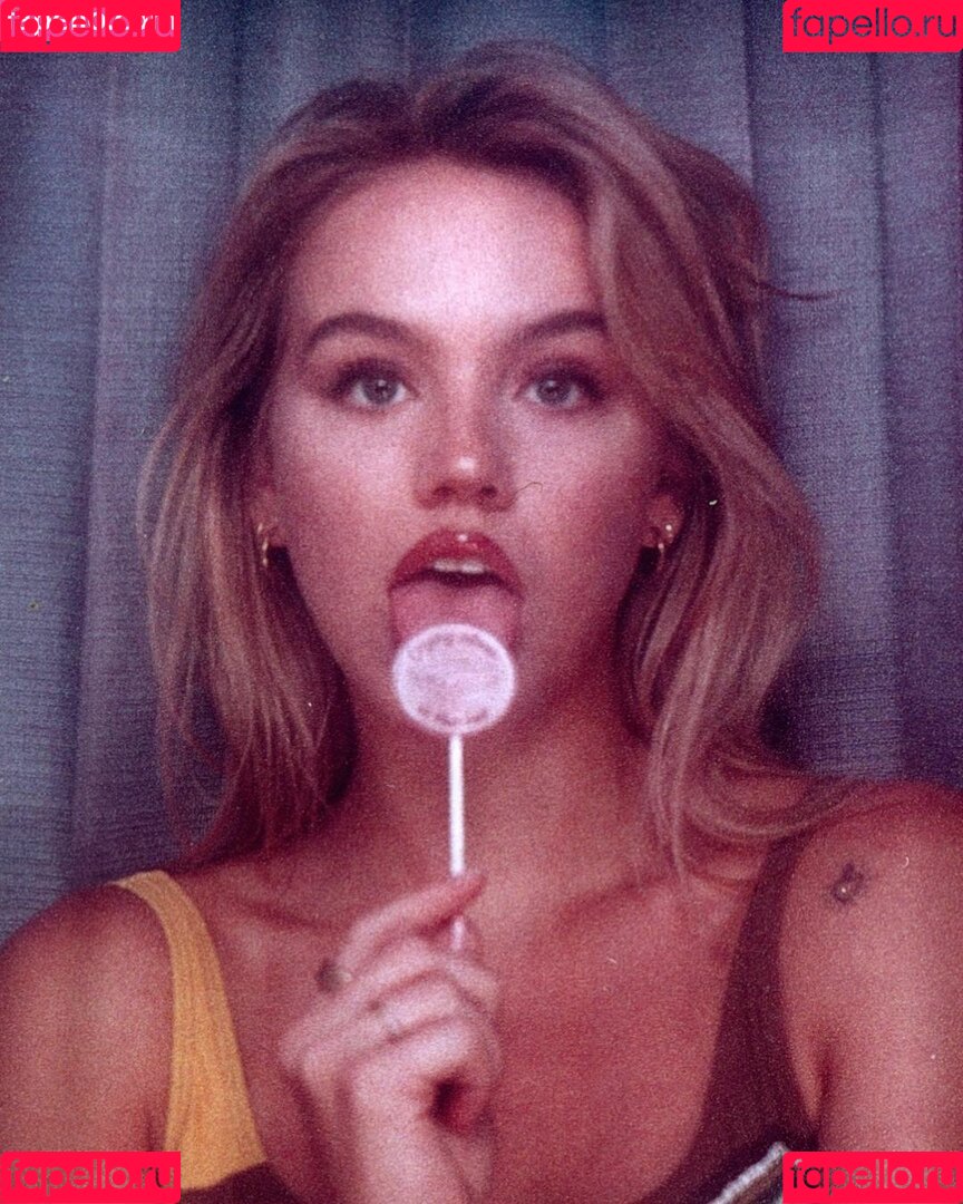 Emma Brooks Onlyfans Photo Gallery 