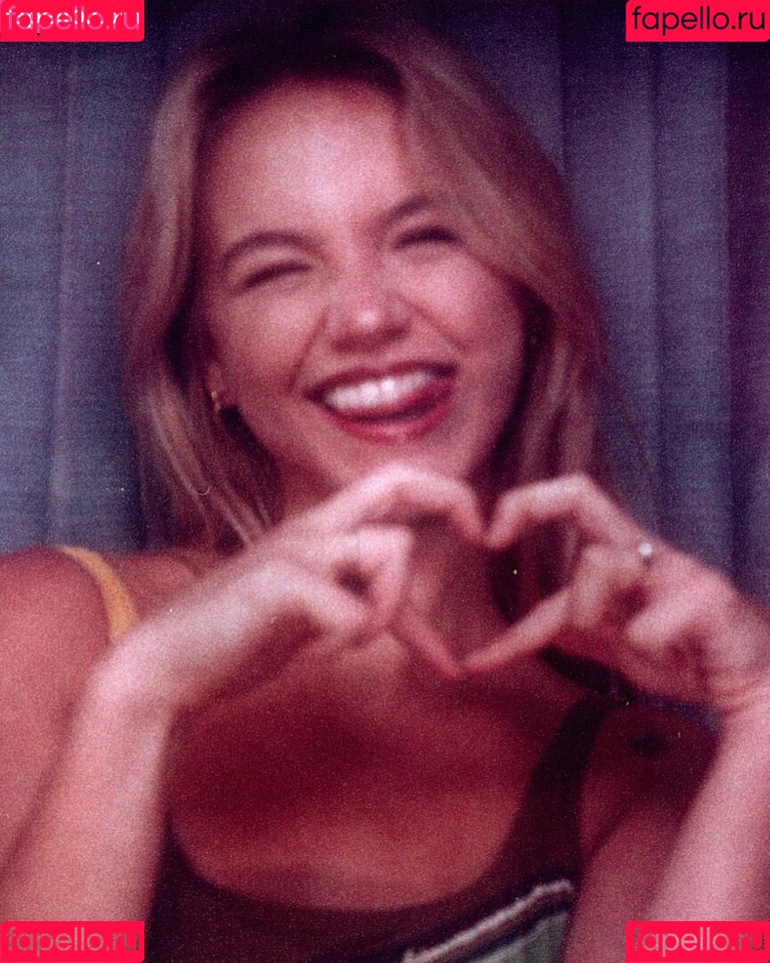 Emma Brooks Onlyfans Photo Gallery 