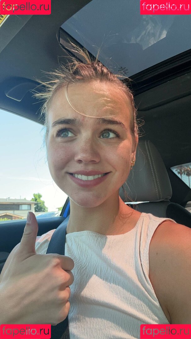 Emma Brooks Onlyfans Photo Gallery 