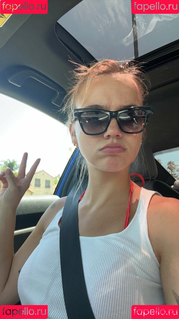 Emma Brooks Onlyfans Photo Gallery 