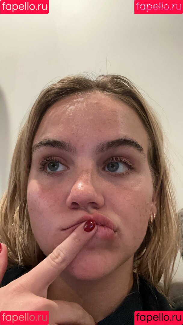 Emma Brooks Onlyfans Photo Gallery 