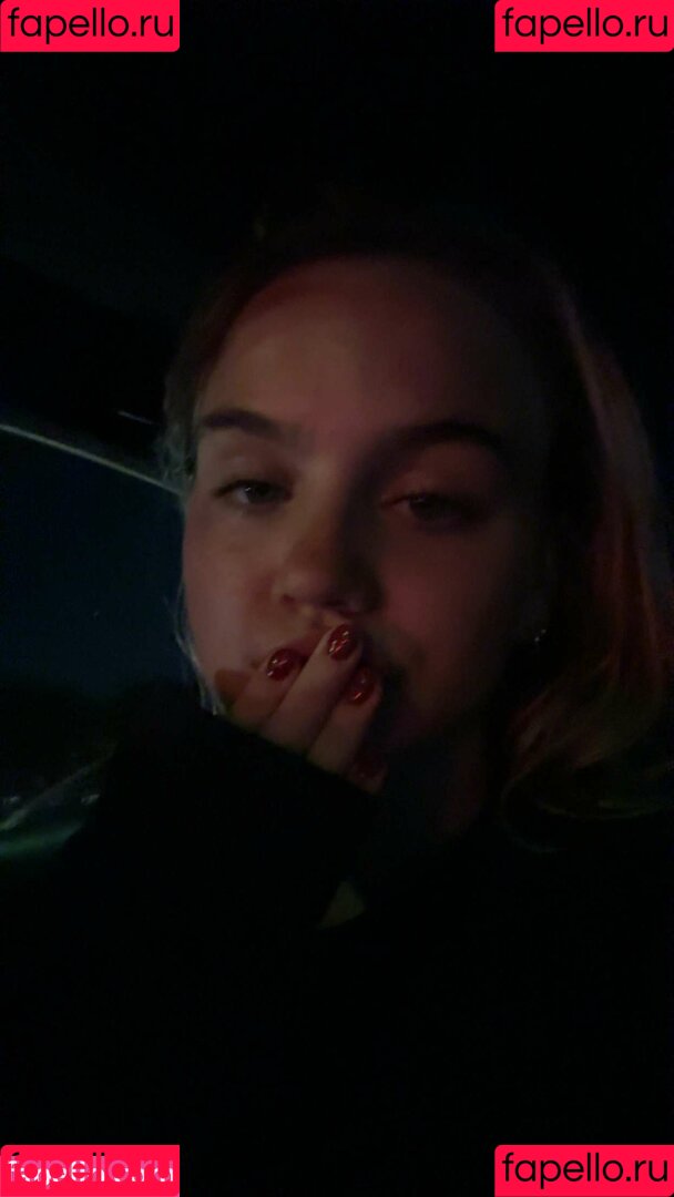 Emma Brooks Onlyfans Photo Gallery 