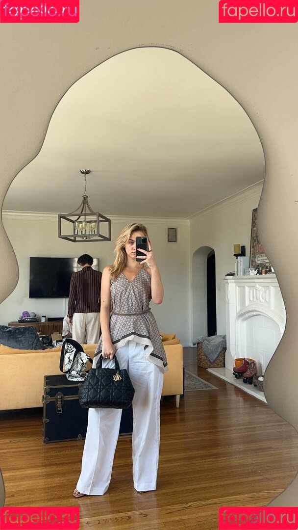 Emma Brooks Onlyfans Photo Gallery 