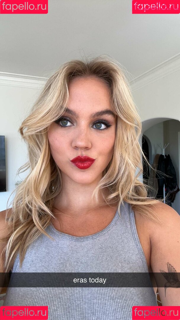 Emma Brooks Onlyfans Photo Gallery 