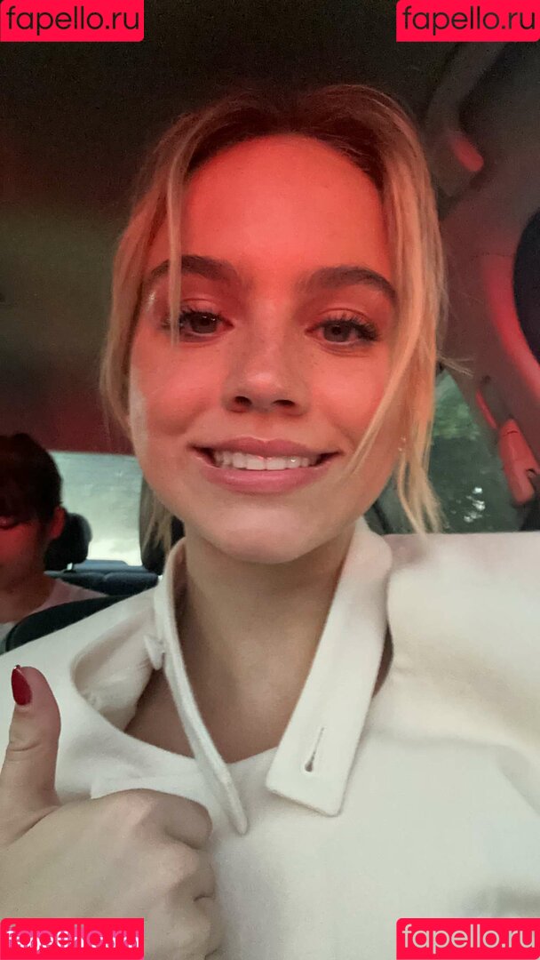 Emma Brooks Onlyfans Photo Gallery 