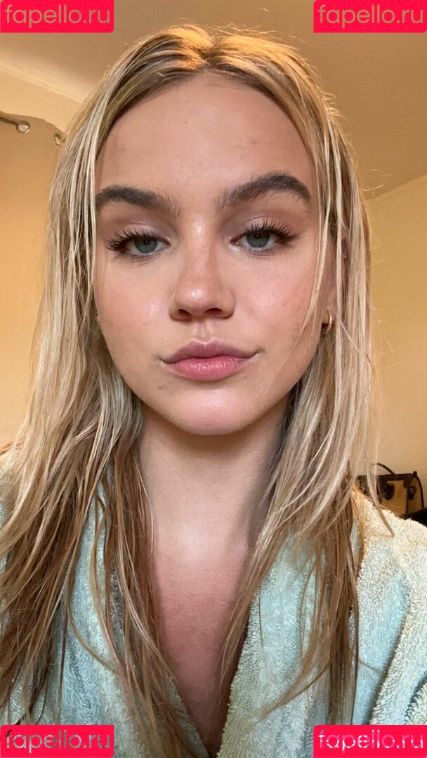 Emma Brooks Onlyfans Photo Gallery 