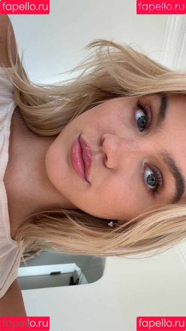 Emma Brooks Onlyfans Photo Gallery 