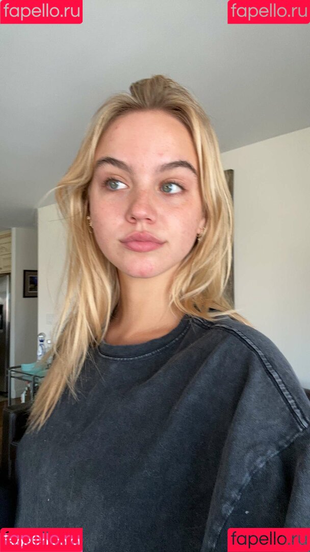 Emma Brooks Onlyfans Photo Gallery 