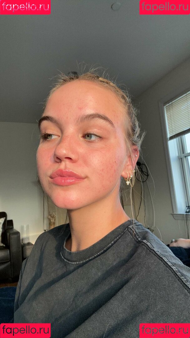 Emma Brooks Onlyfans Photo Gallery 