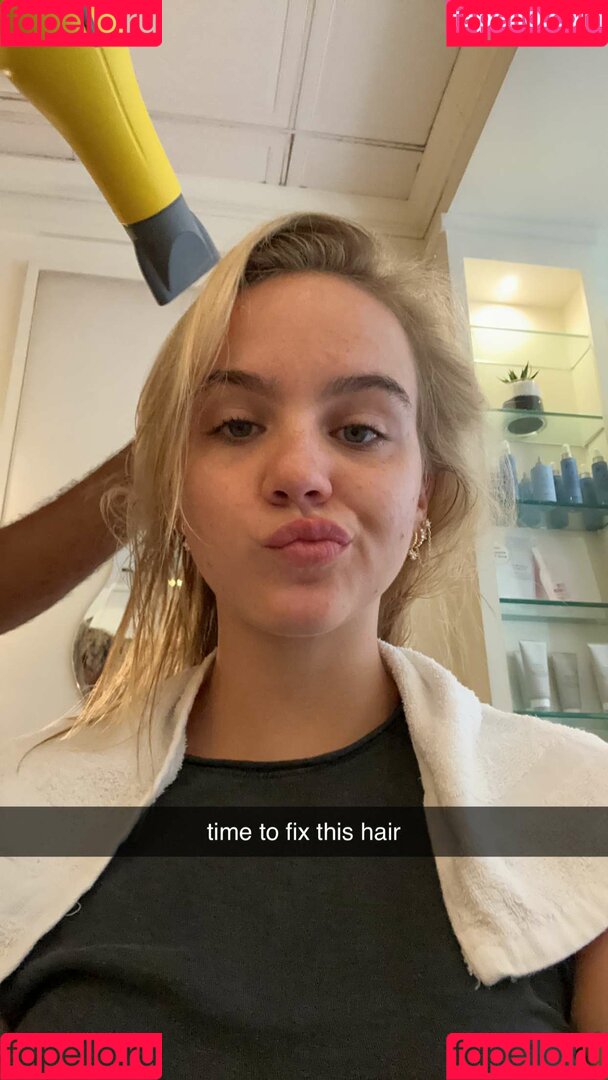 Emma Brooks Onlyfans Photo Gallery 