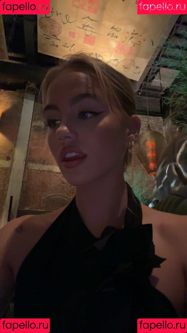 Emma Brooks Onlyfans Photo Gallery 