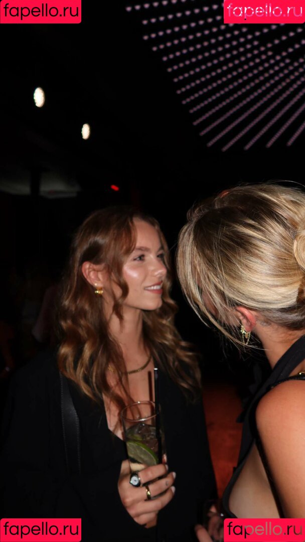 Emma Brooks Onlyfans Photo Gallery 