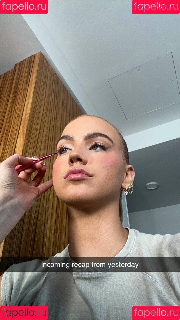 Emma Brooks Onlyfans Photo Gallery 