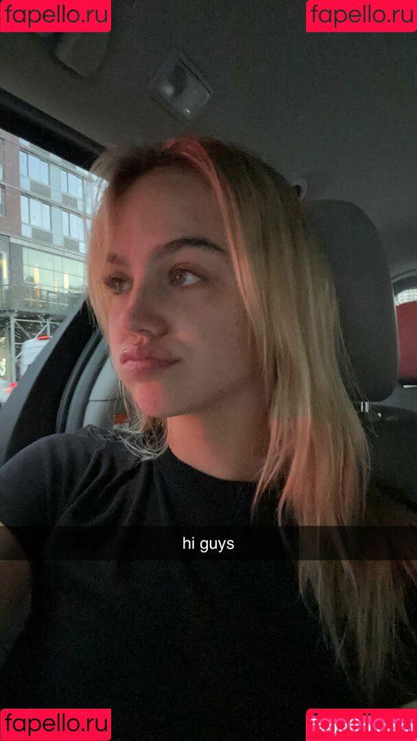 Emma Brooks Onlyfans Photo Gallery 