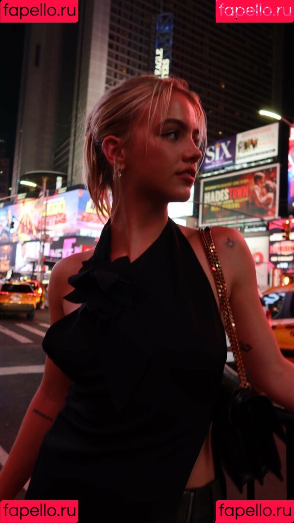 Emma Brooks Onlyfans Photo Gallery 