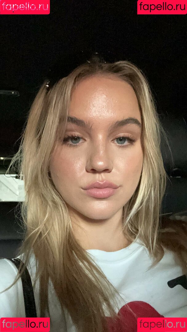 Emma Brooks Onlyfans Photo Gallery 