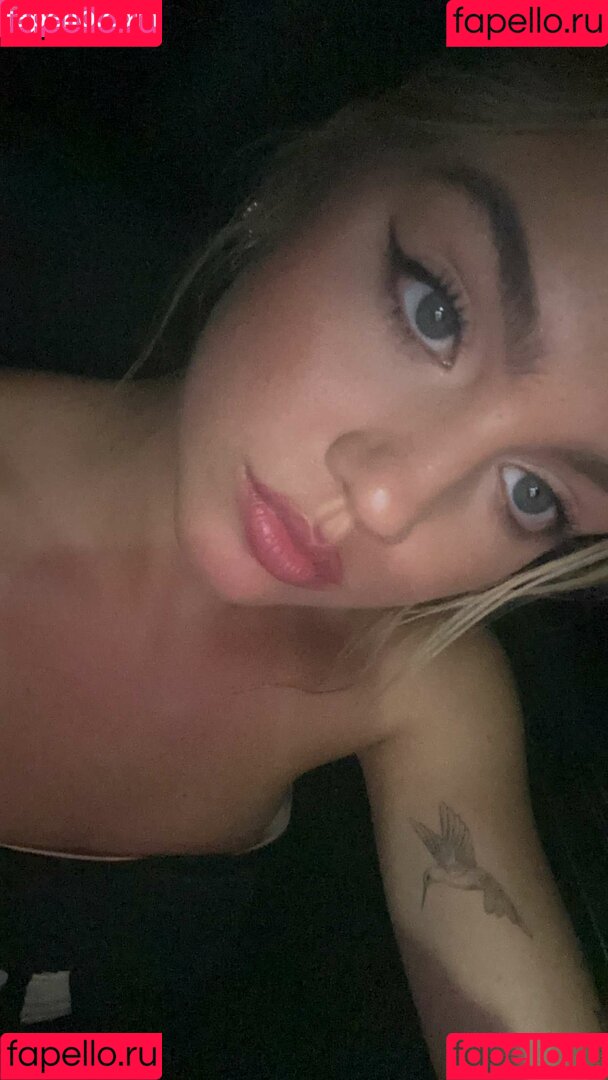 Emma Brooks Onlyfans Photo Gallery 