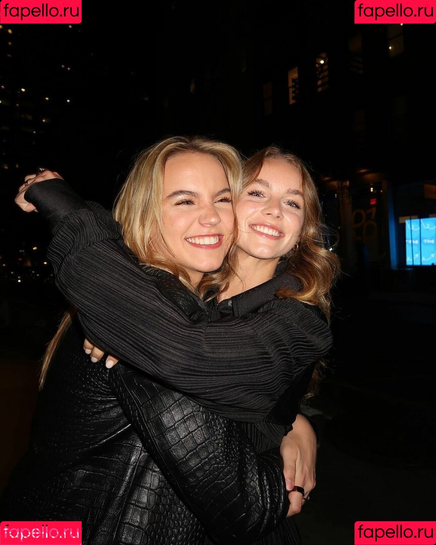 Emma Brooks Onlyfans Photo Gallery 