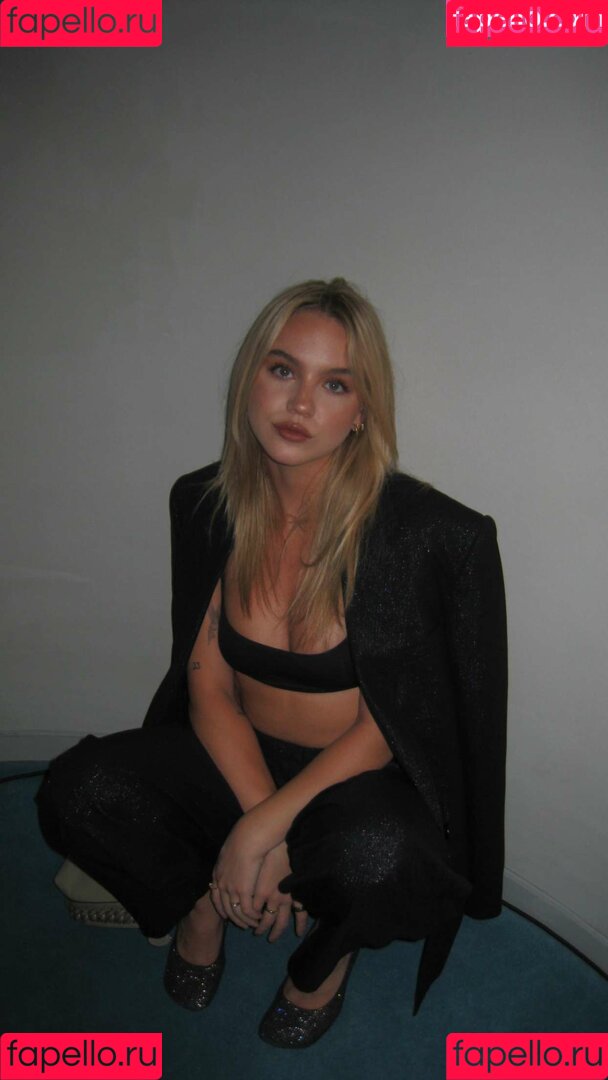 Emma Brooks Onlyfans Photo Gallery 