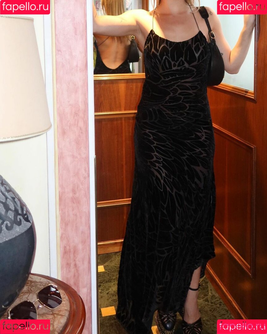 Emma Brooks Onlyfans Photo Gallery 