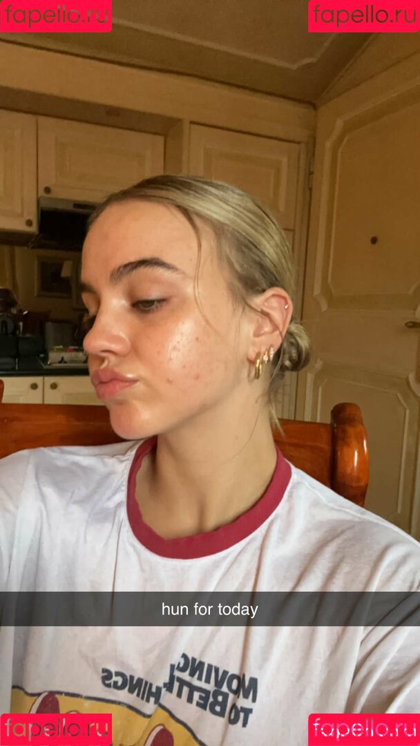 Emma Brooks Onlyfans Photo Gallery 