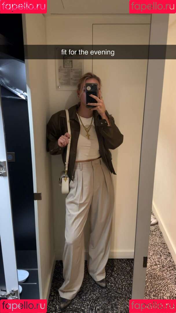 Emma Brooks Onlyfans Photo Gallery 