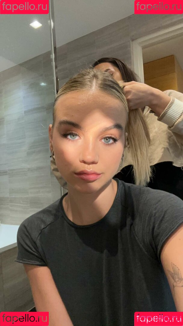 Emma Brooks Onlyfans Photo Gallery 